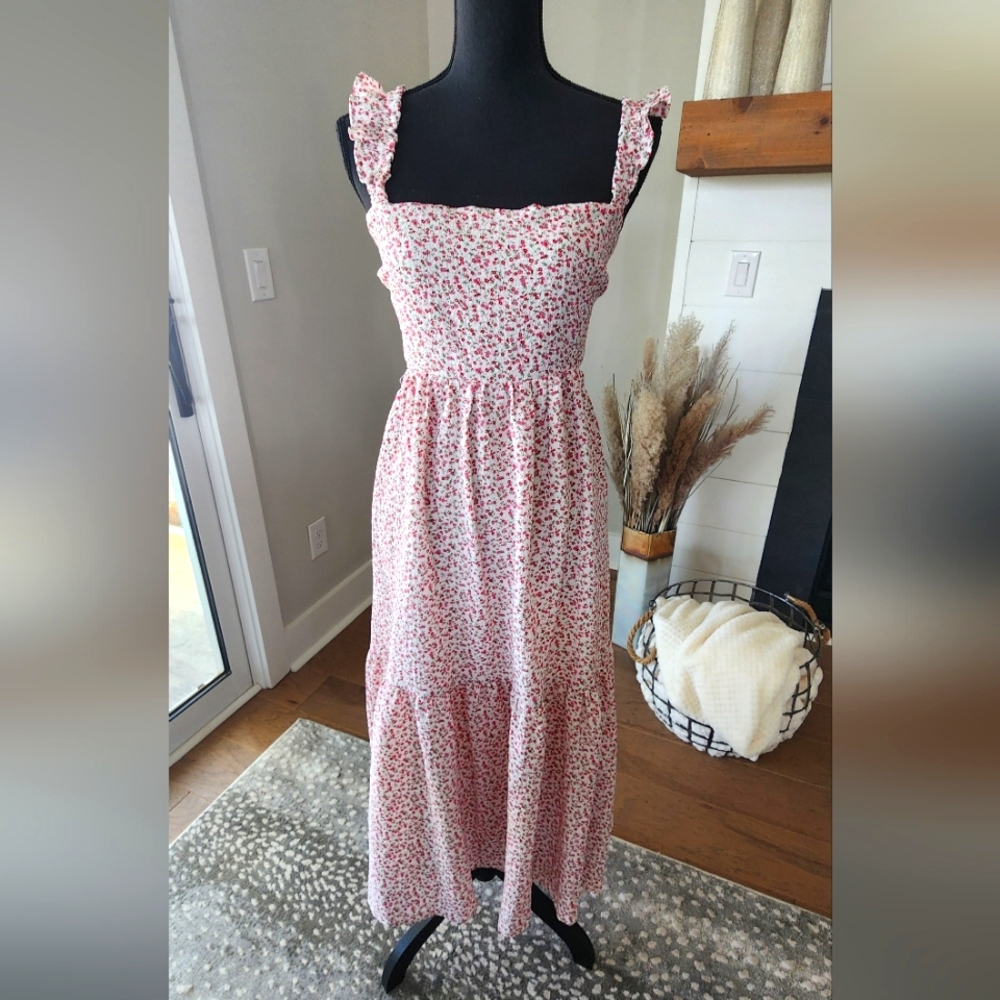Size L, LUSH Dress. White & pink, never worn!